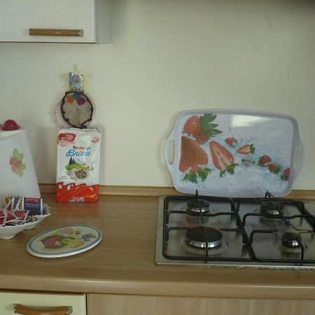 Appartamento Michela Brenzone sul Garda Habitación foto