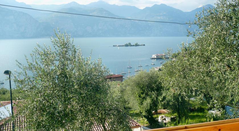 Appartamento Michela Brenzone sul Garda Habitación foto