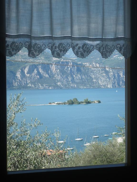 Appartamento Michela Brenzone sul Garda Habitación foto