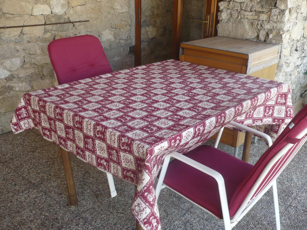 Appartamento Michela Brenzone sul Garda Habitación foto