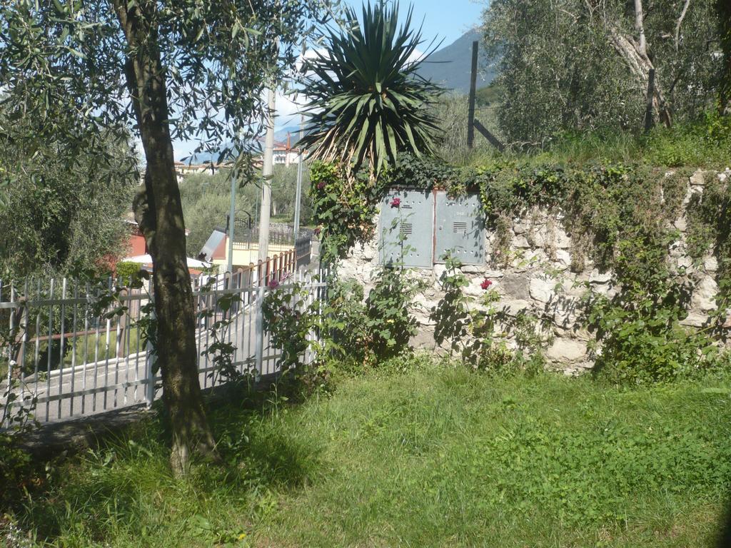 Appartamento Michela Brenzone sul Garda Habitación foto